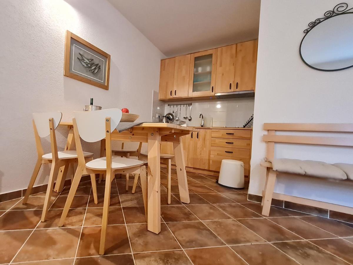 Sweet House And Apartment Rovinj Exterior photo